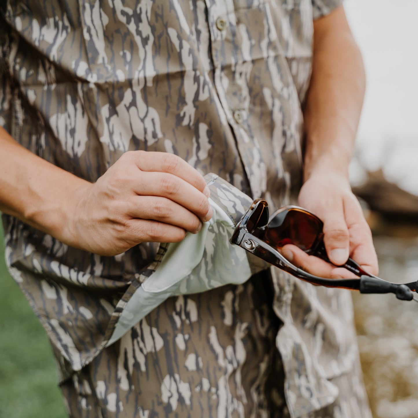 OLE BOY Performance Button Up Fishing Shirt - Bottomland Camo